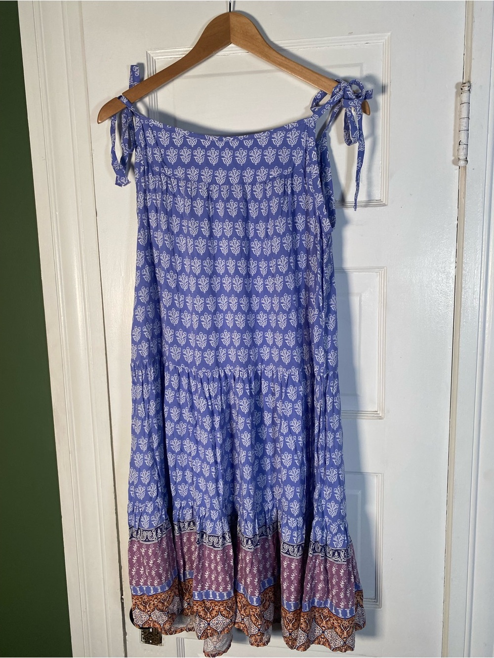 beachlunchlounge Lavender Blue Printed Tie-Shoulder Midi Dress